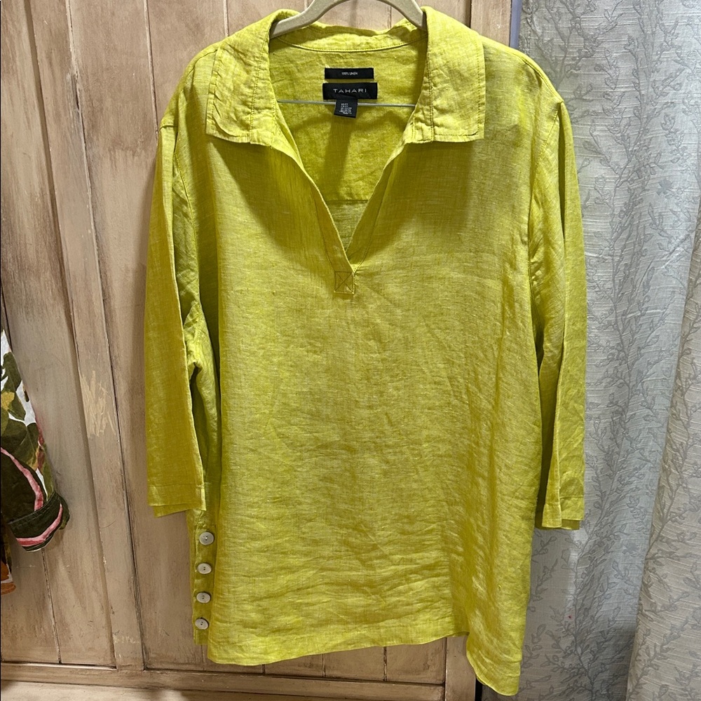 Tahari-Chartreuse and Multicolor Leaf Print Ladies 100 % Linen Shirts - Picture 7 of 12